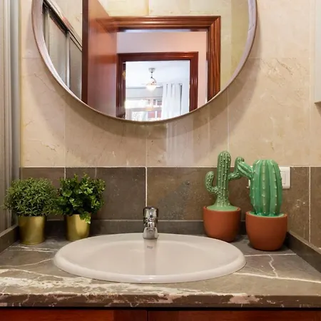 New Zafiro Centro Sta Cruz, Wifi&gym *