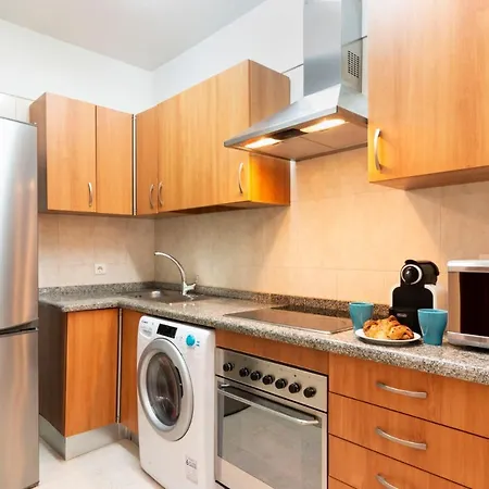 Apartamento New Zafiro Centro Sta Cruz, Wifi&gym